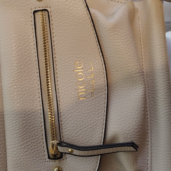 Purse Bundle - Picture 9 of 16